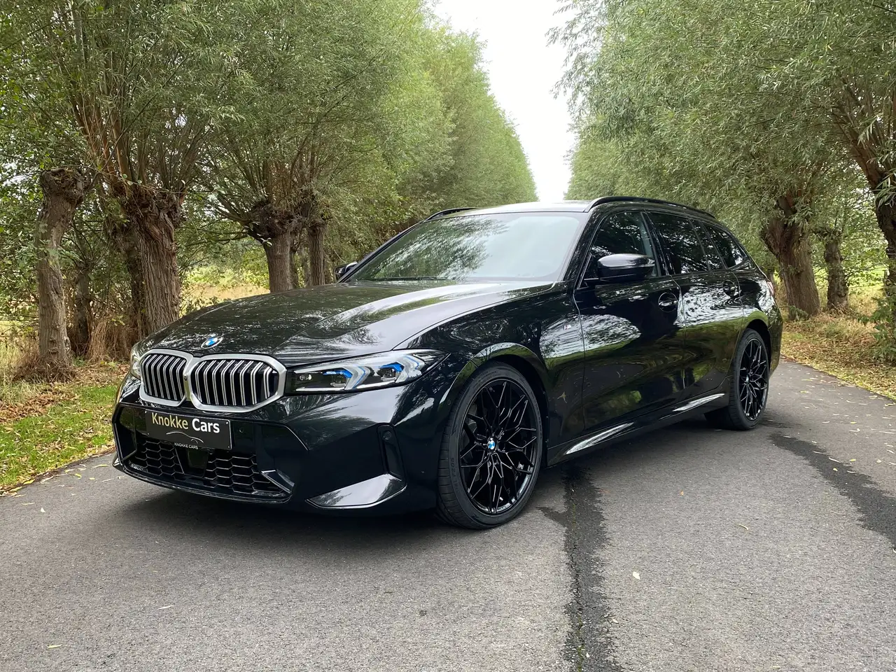 BMW 320 - 3