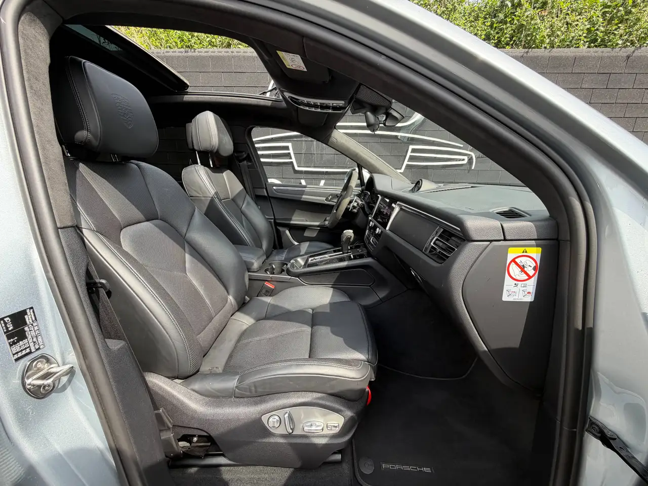 Porsche Macan - 10