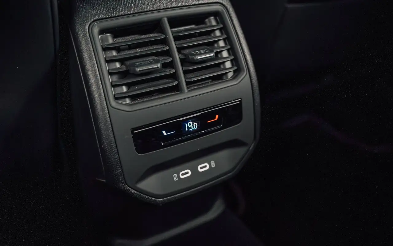 CUPRA Formentor - 10