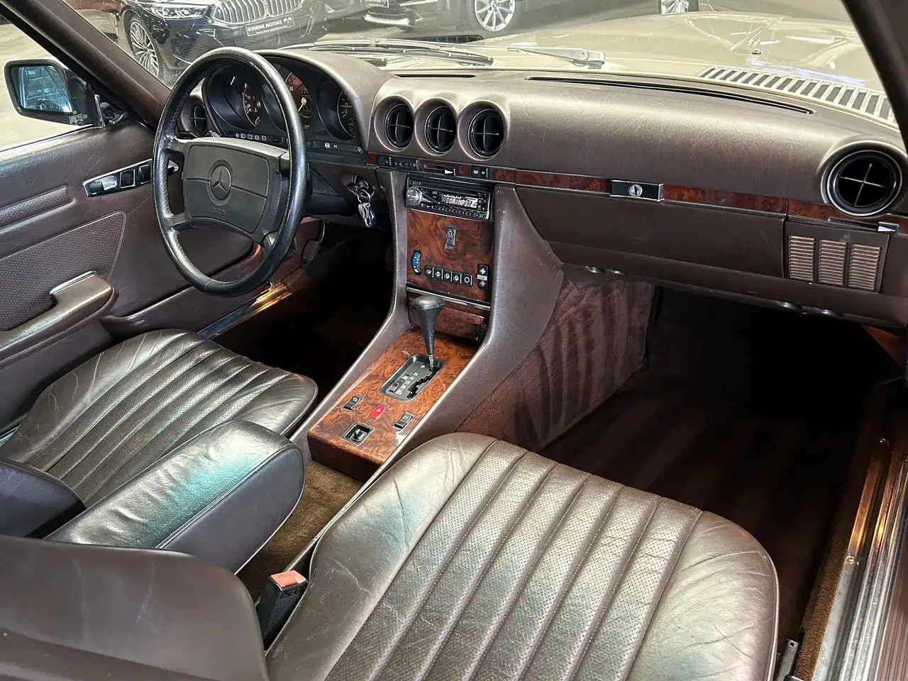 Mercedes-Benz 500 - 10