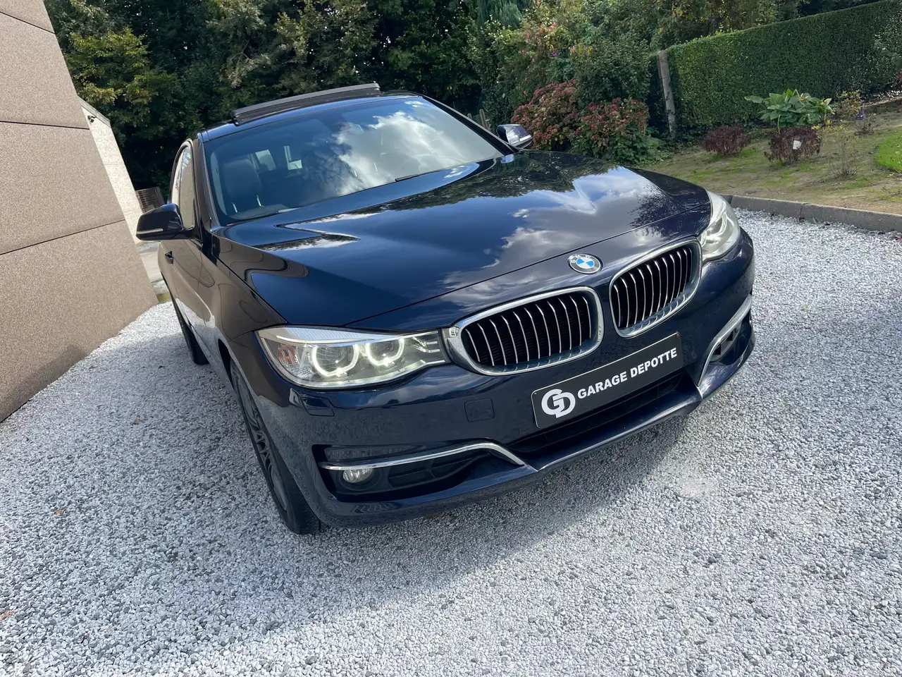 BMW 318 - 9