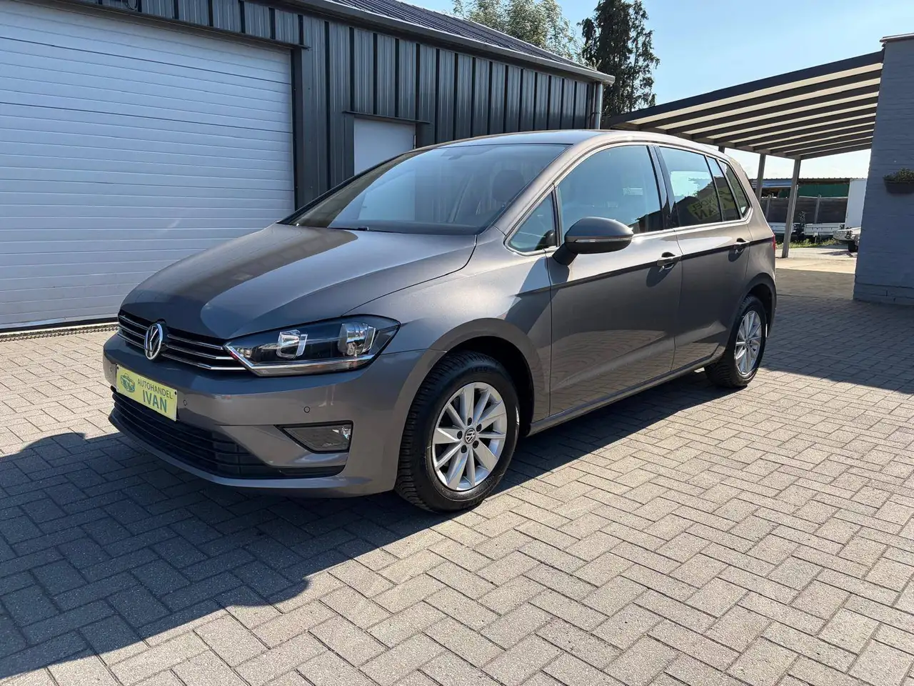 Volkswagen Golf Sportsvan - 3