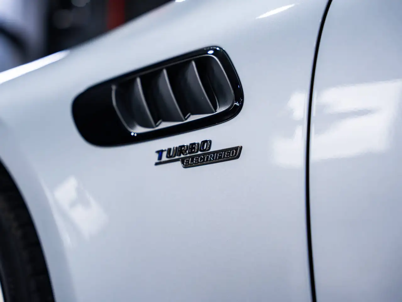 Mercedes-Benz AMG GT - 8