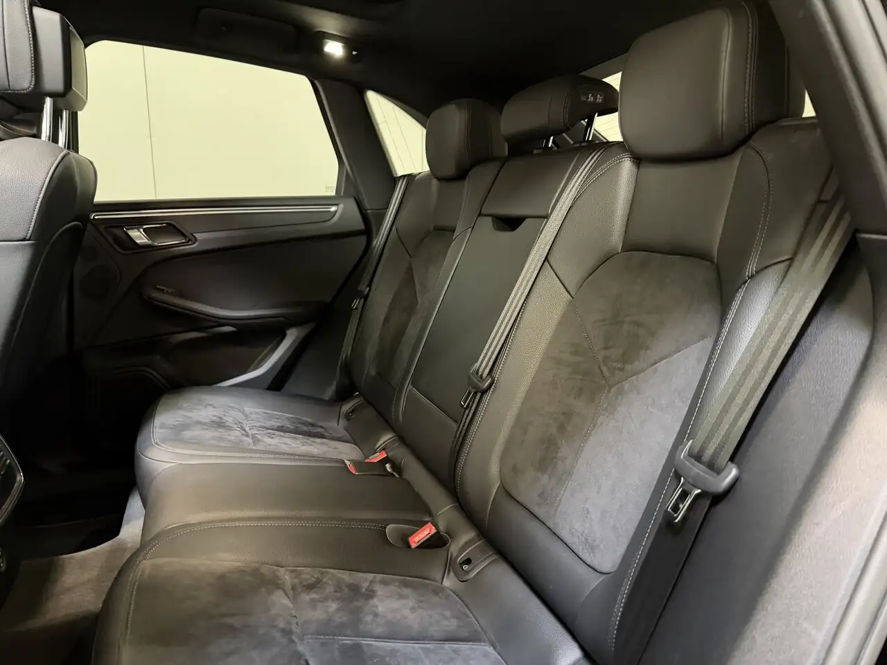 Porsche Macan - 9