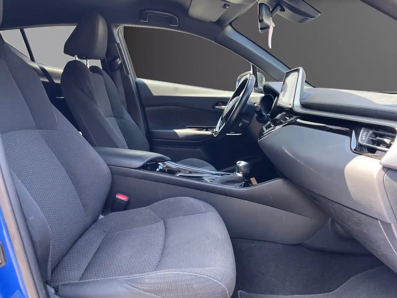 Toyota C-HR - 10