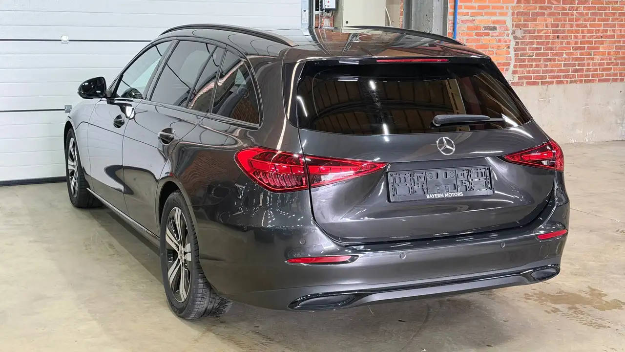 Mercedes-Benz C 200 - 6