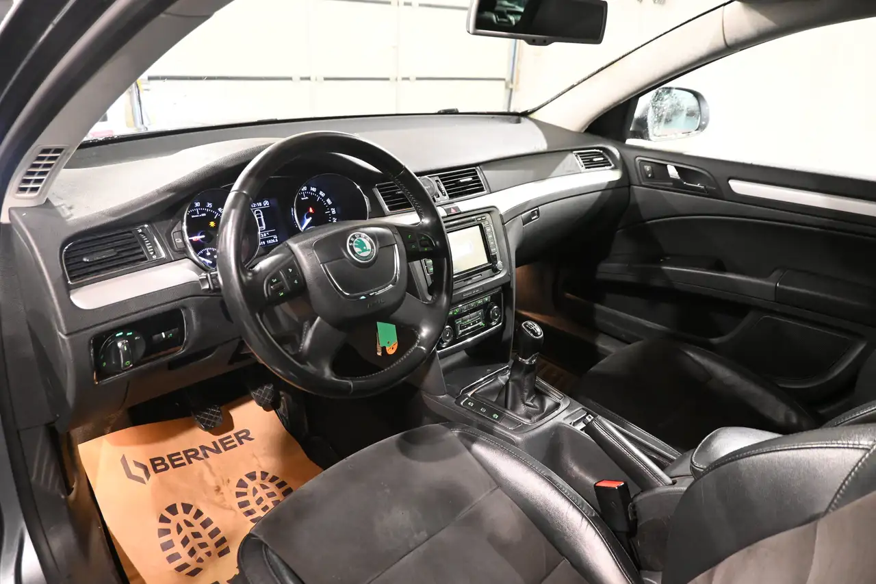 Skoda Superb - 9