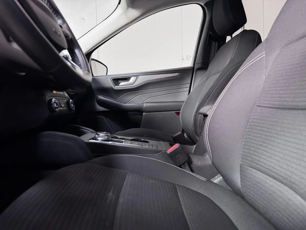 Ford Kuga - 9