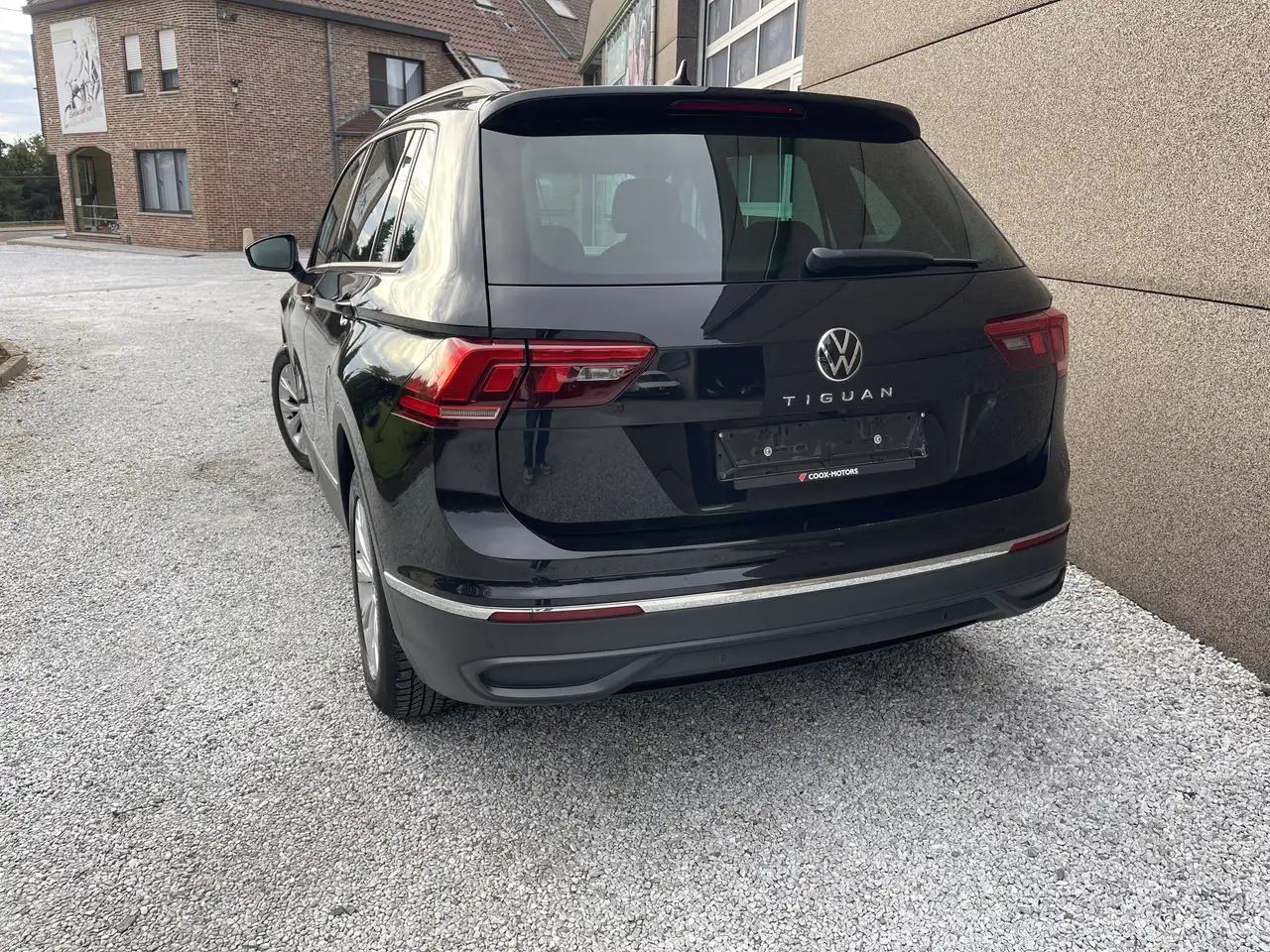 Volkswagen Tiguan - 5