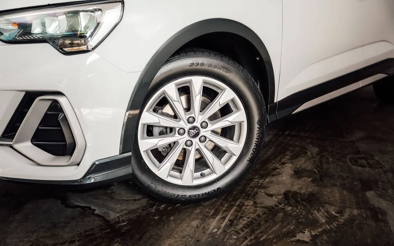 Audi Q3 - 6