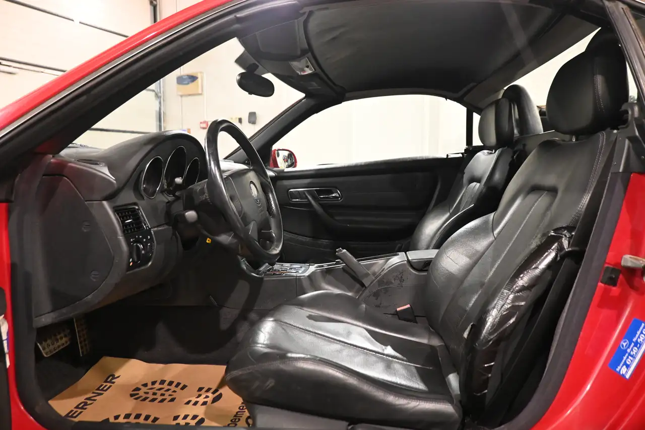 Mercedes-Benz SLK 200 - 10