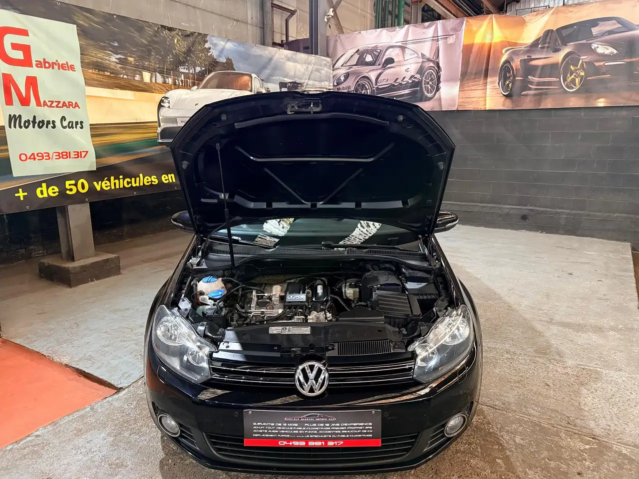Volkswagen Golf - 8