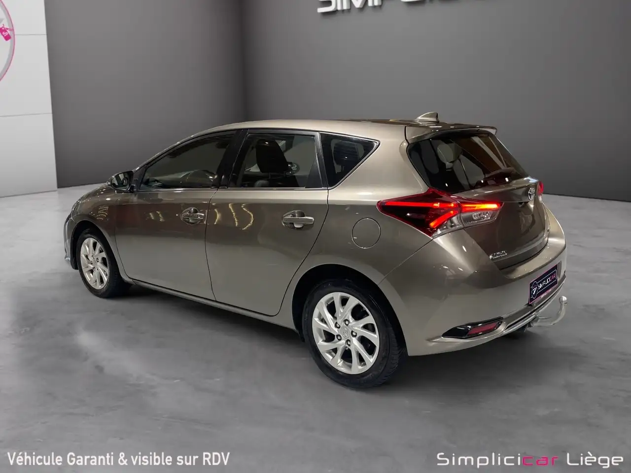 Toyota Auris - 5