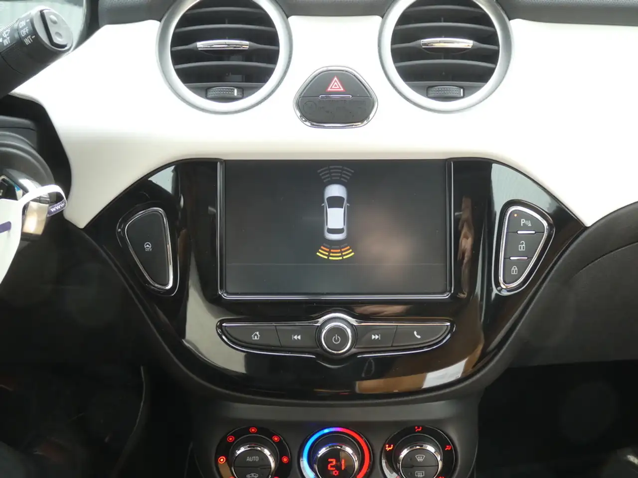 Opel Adam - 12