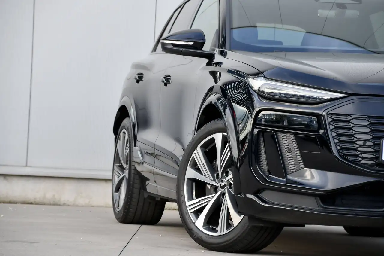 Audi SQ6 e-tron - 8