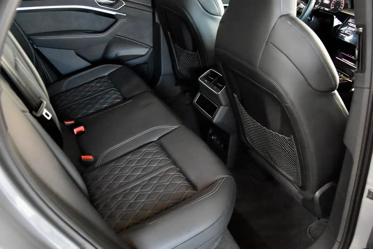 Audi SQ8 e-tron - 9