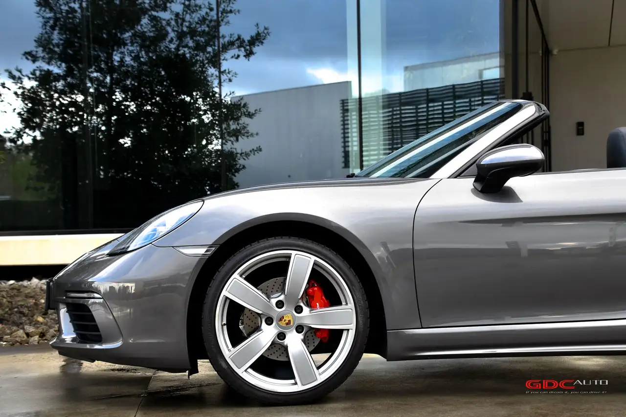 Porsche Boxster - 3