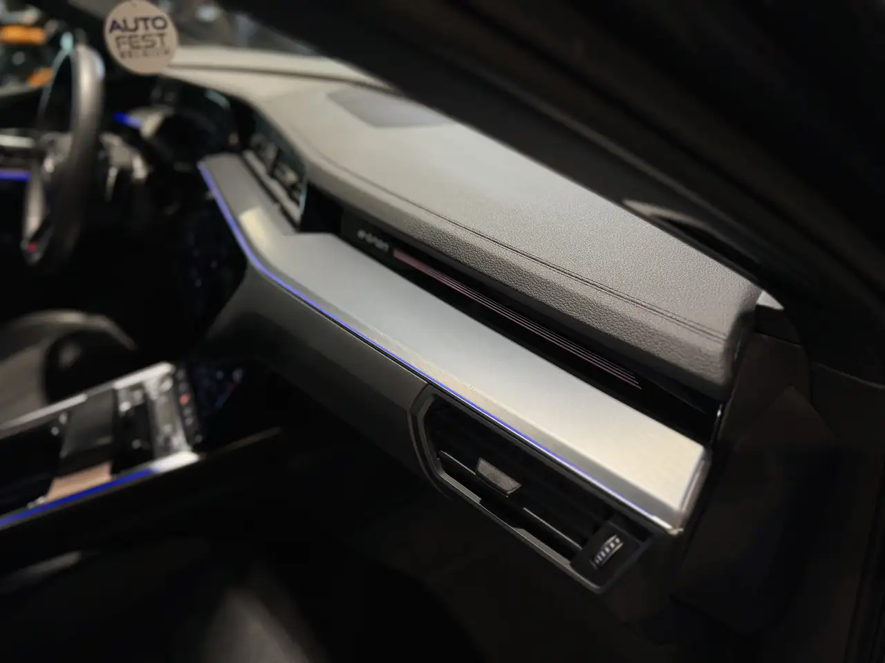 Audi e-tron - 10