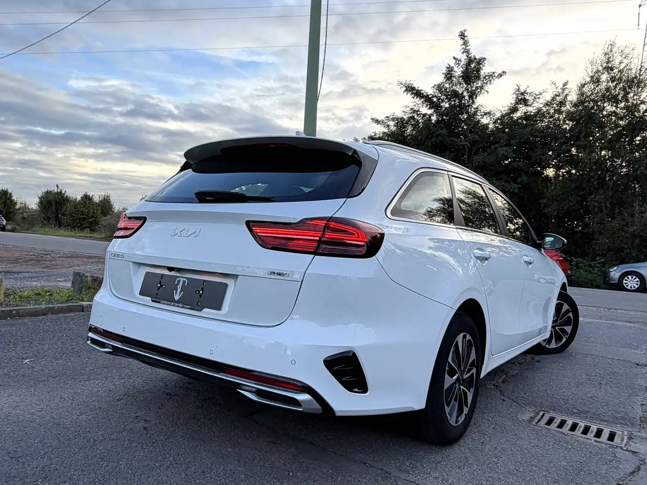 Kia Ceed SW / cee'd SW - 11