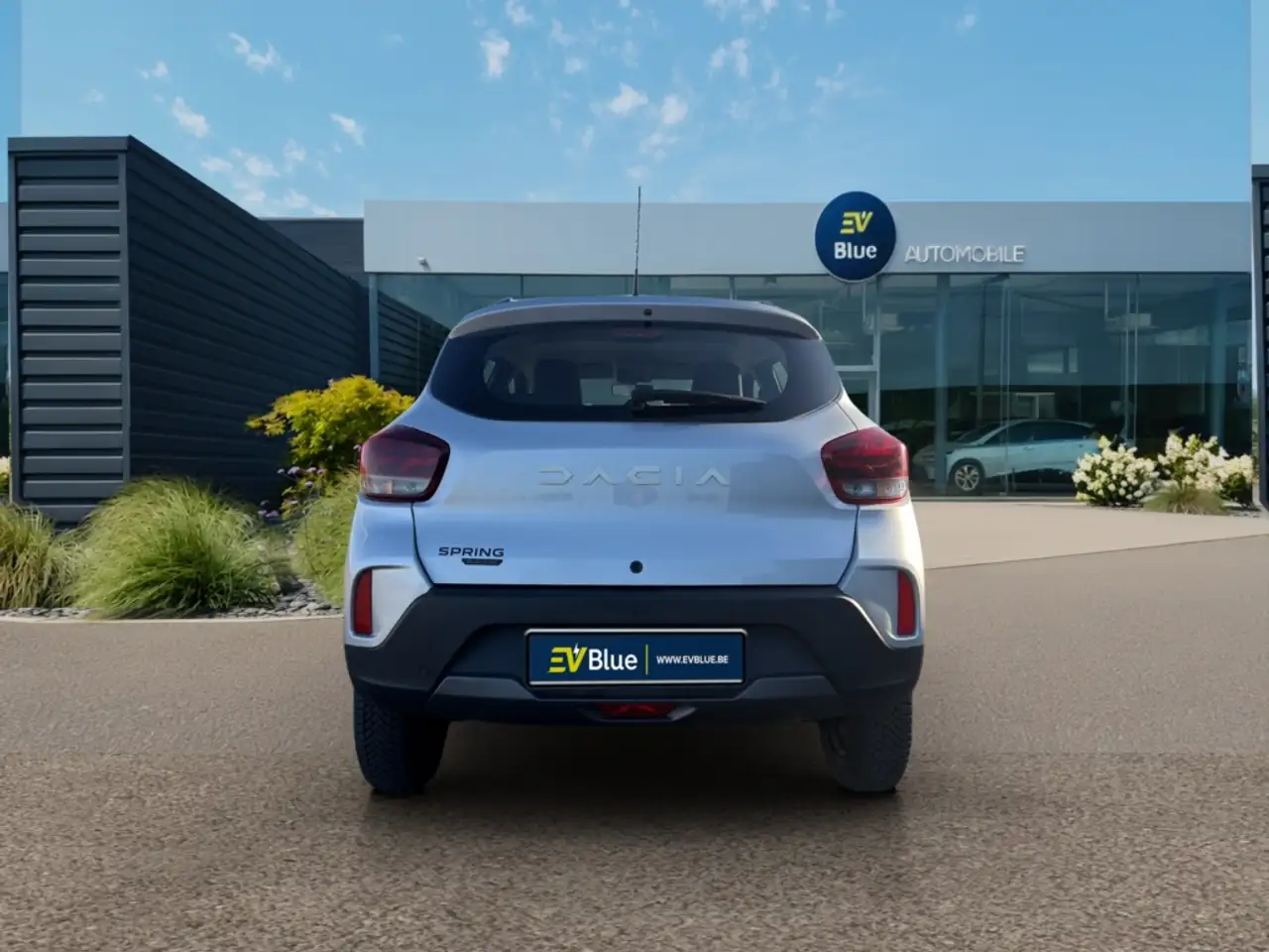 Dacia Spring - 4