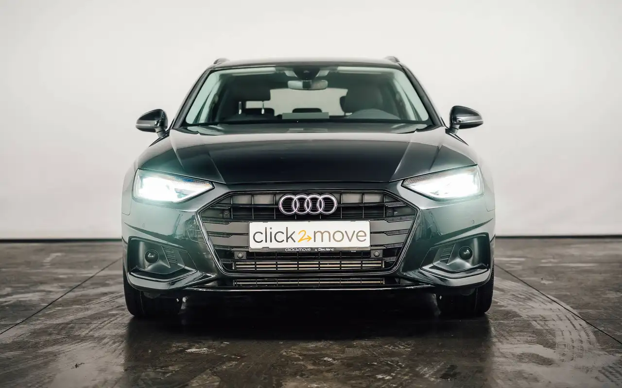Audi A4 - 4