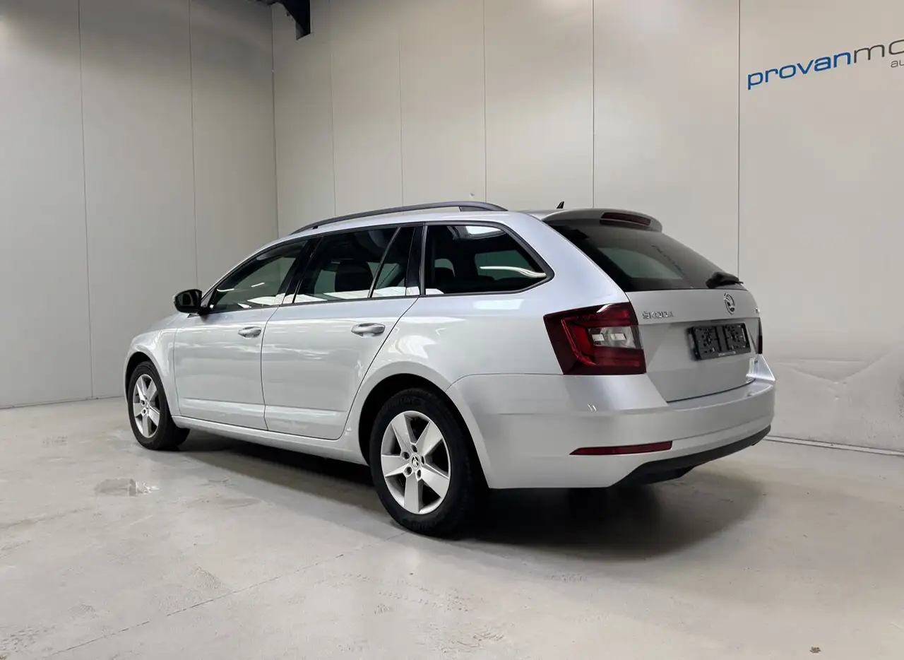 Skoda Octavia - 6