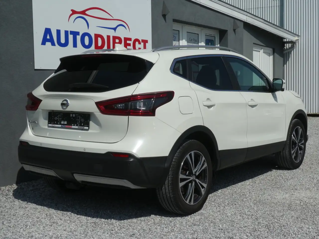 Nissan Qashqai - 4