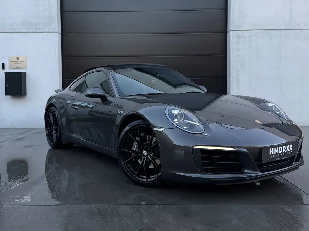 Porsche 911 - 10