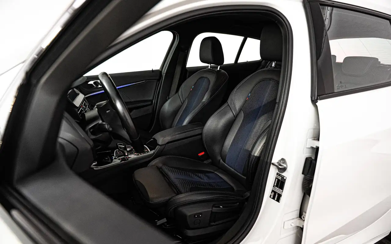 BMW 118 - 8