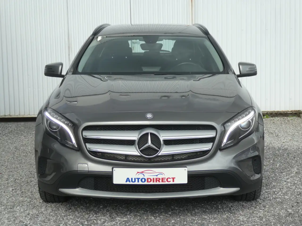 Mercedes-Benz GLA 180 - 2
