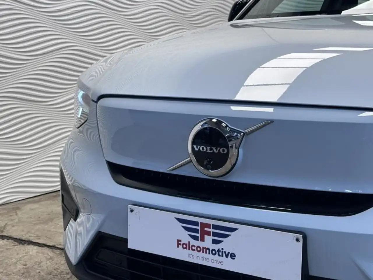 Volvo EX40 - 7