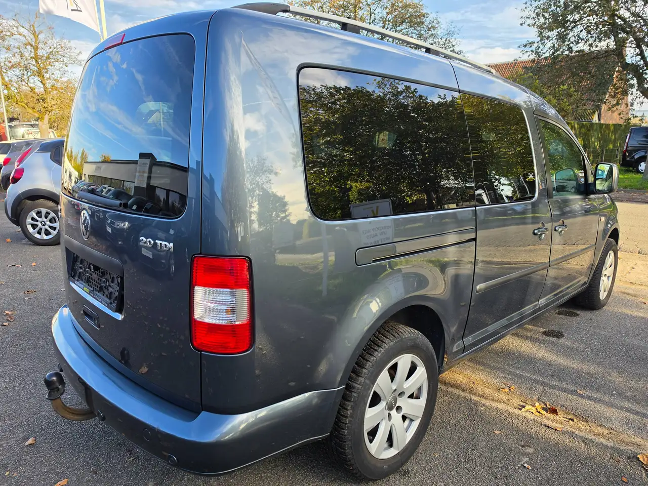 Volkswagen Caddy - 3