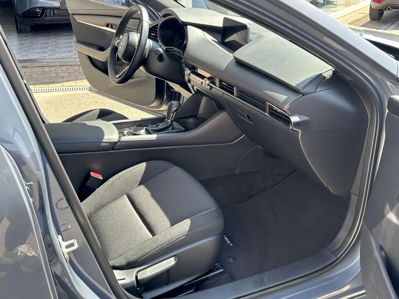 Mazda 3 - 7
