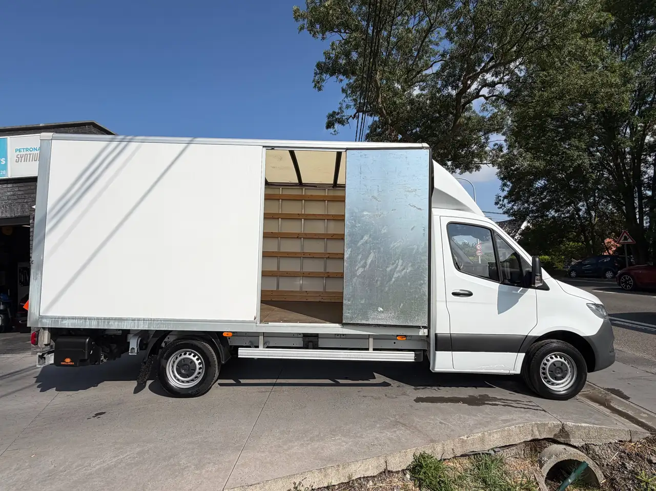 Mercedes-Benz Sprinter - 3