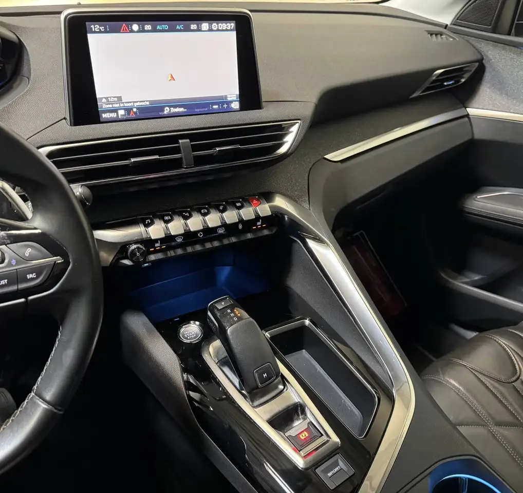 Peugeot 3008 - 12