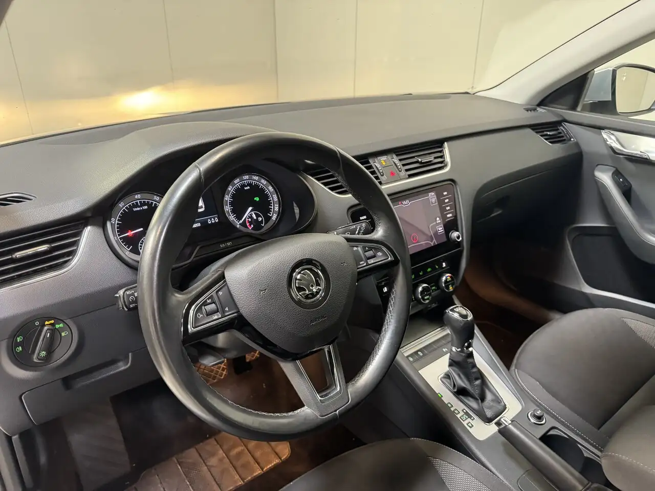 Skoda Octavia - 19