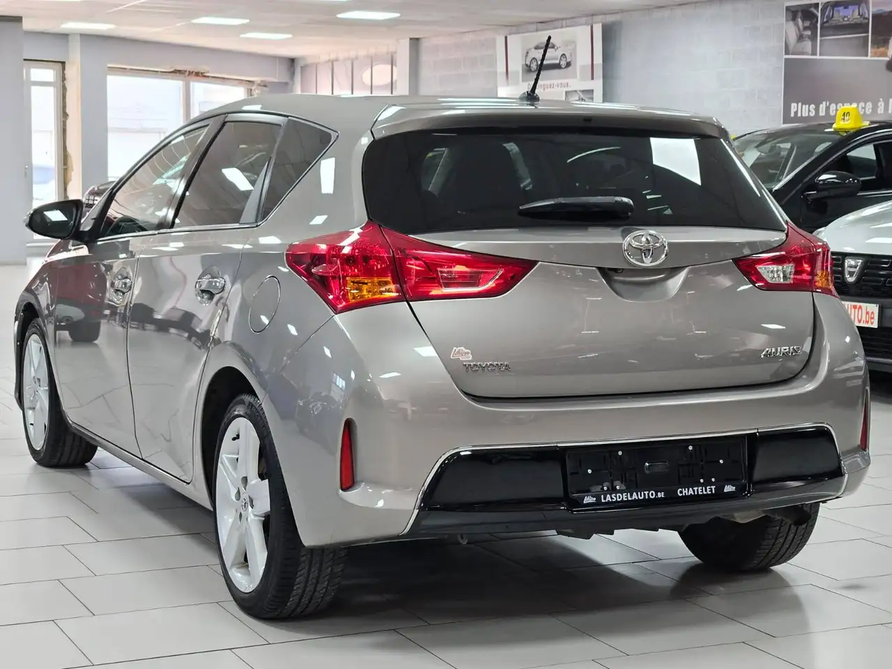 Toyota Auris - 4