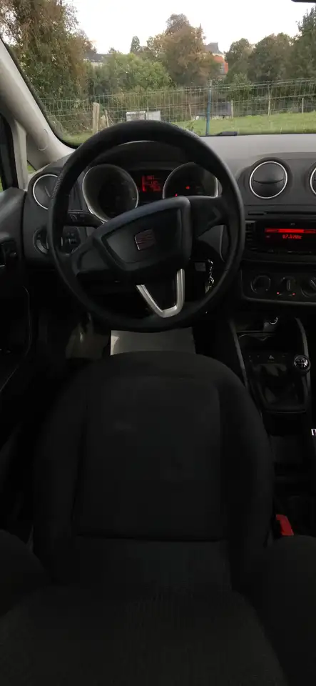 SEAT Ibiza - 10