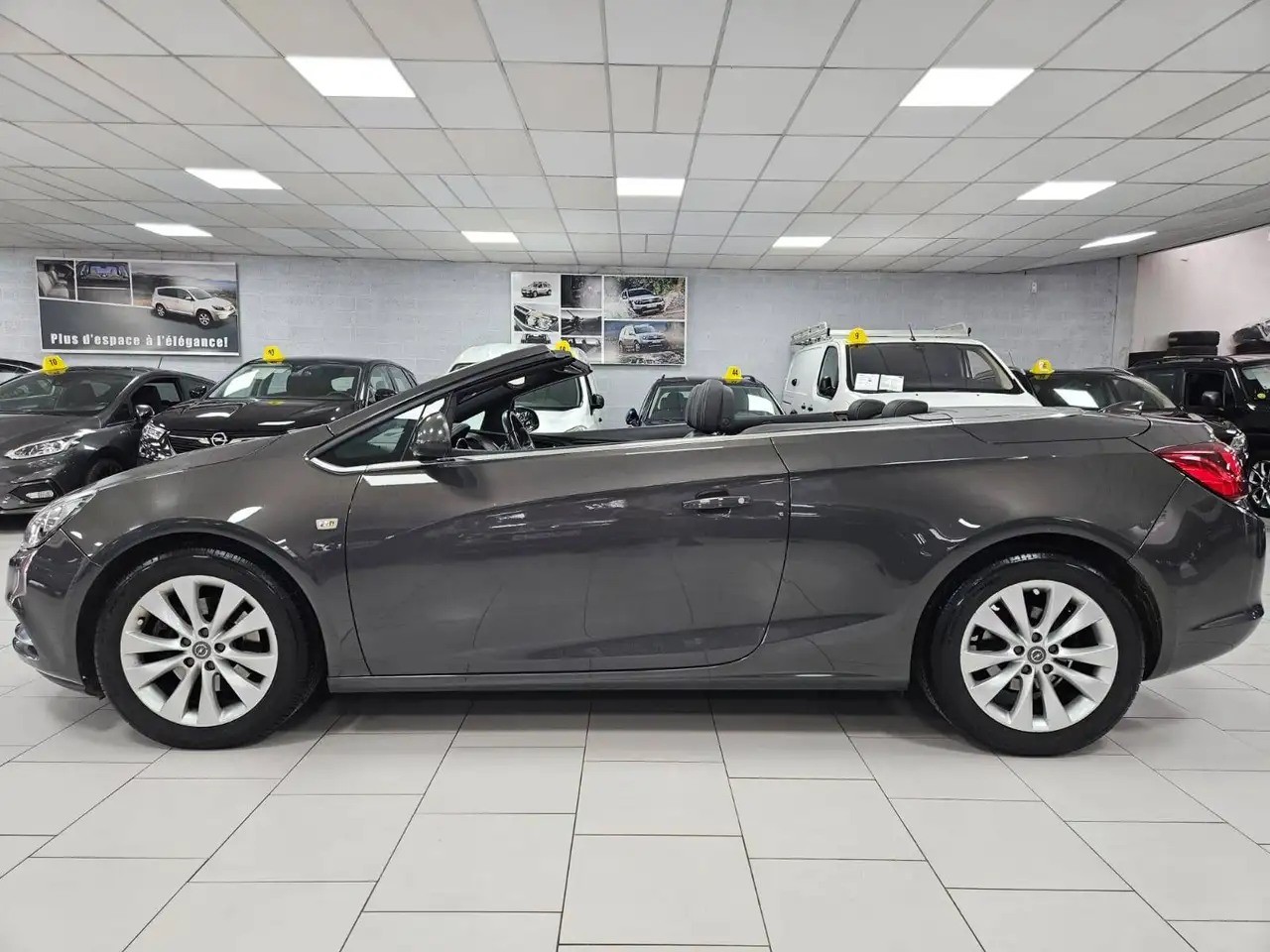 Opel Cascada - 12