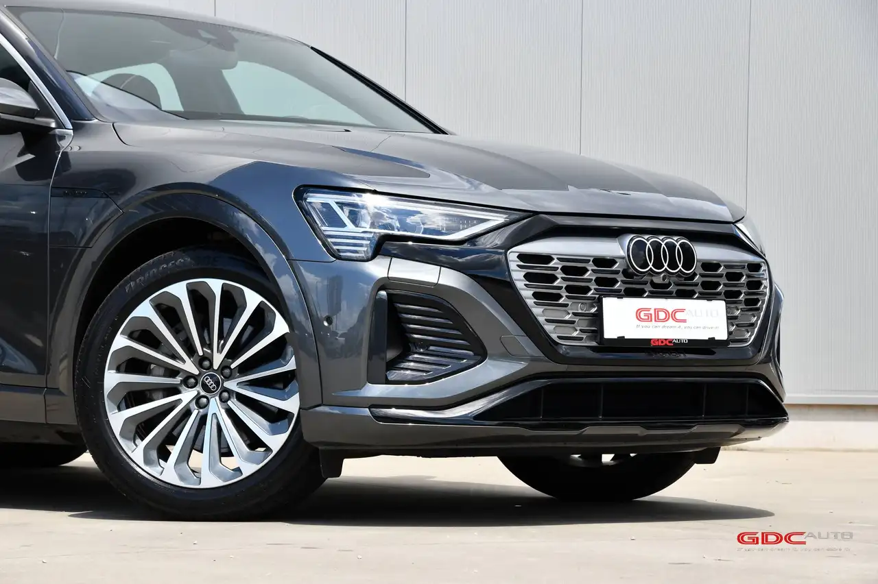 Audi Q8 e-tron - 2