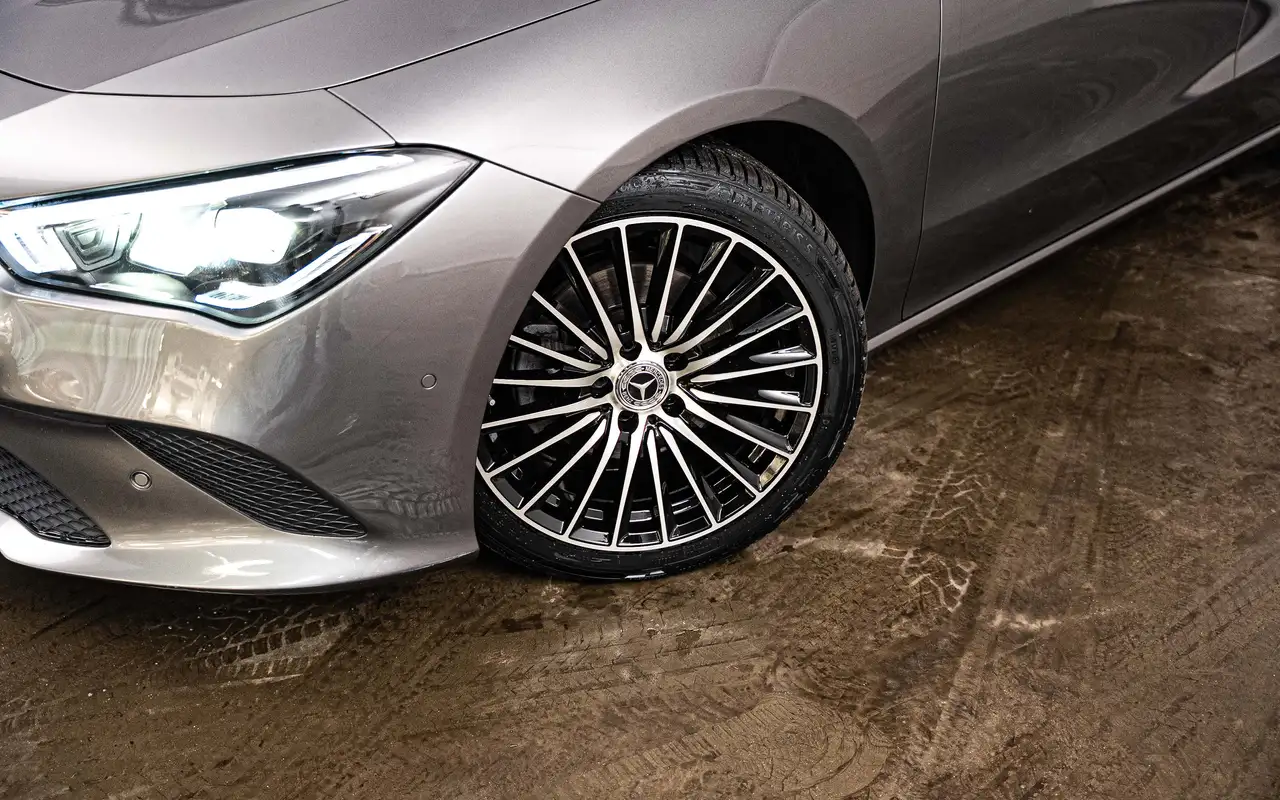 Mercedes-Benz CLA 180 - 5