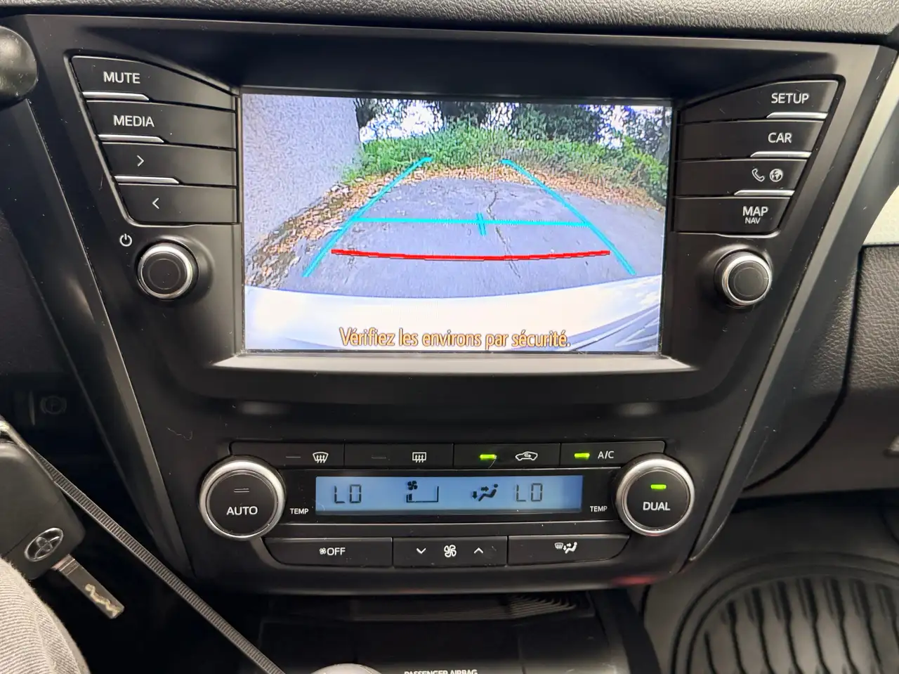Toyota Avensis - 12