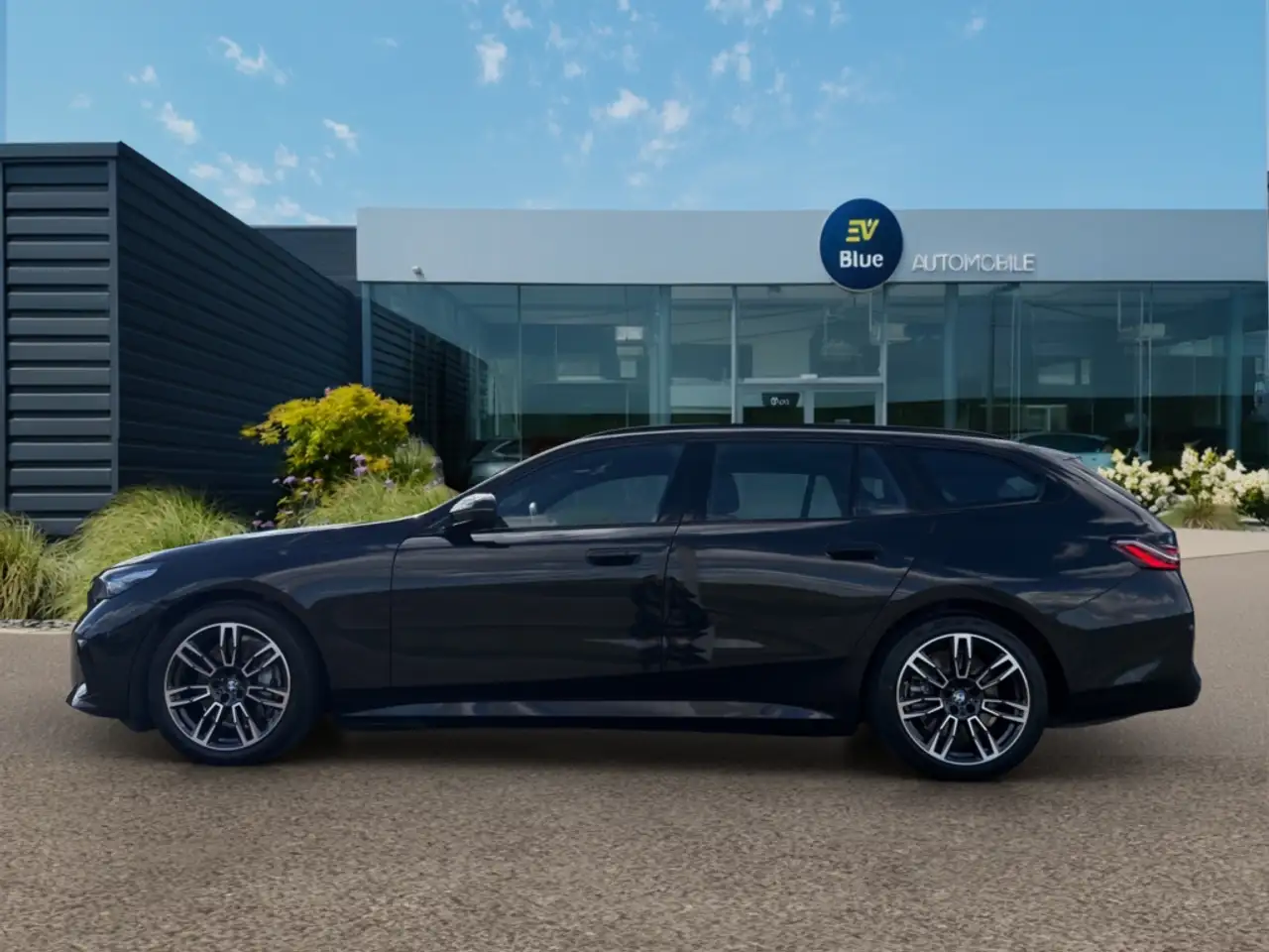 BMW i5 - 3