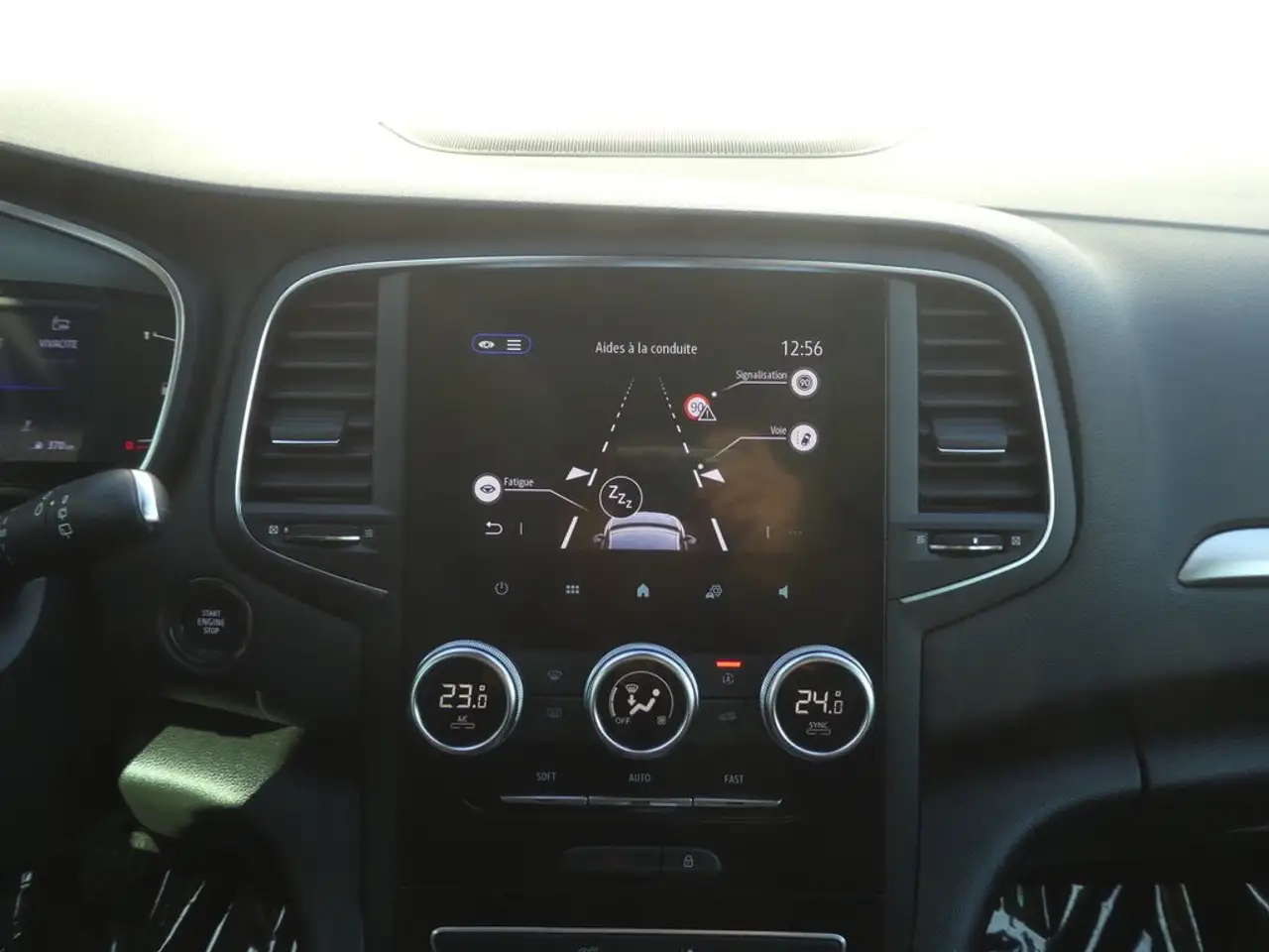 Renault Megane - 11