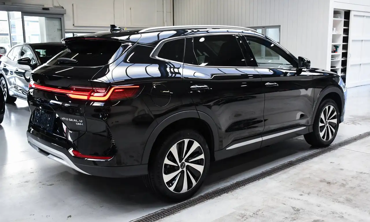 BYD Seal U - 3