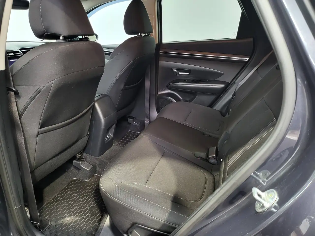 Hyundai TUCSON - 12
