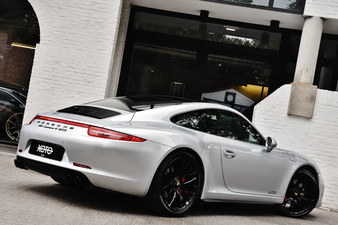 Porsche 991 - 8