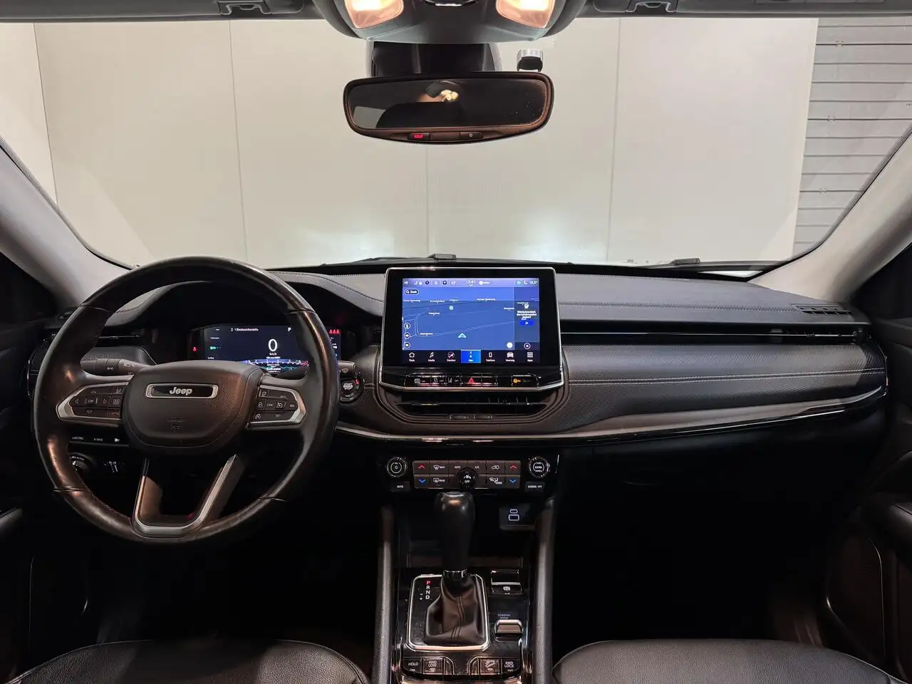 Jeep Compass - 11