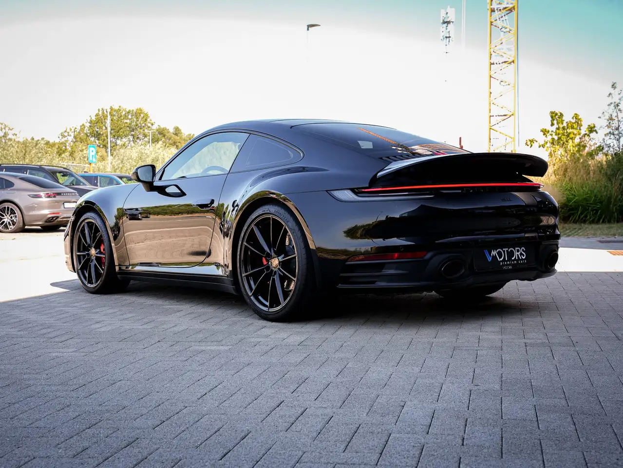 Porsche 992 - 4
