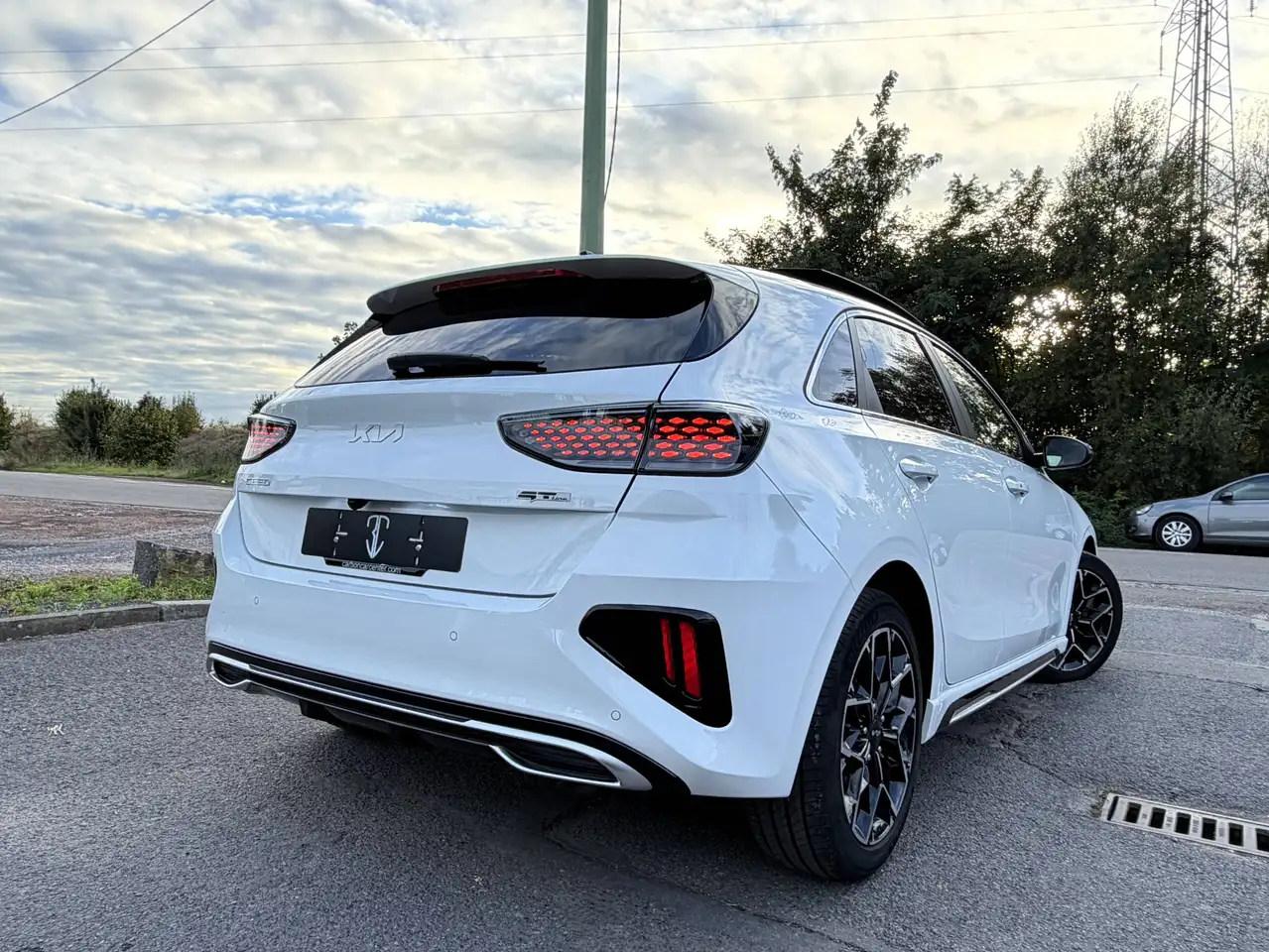 Kia Ceed / cee'd - 11
